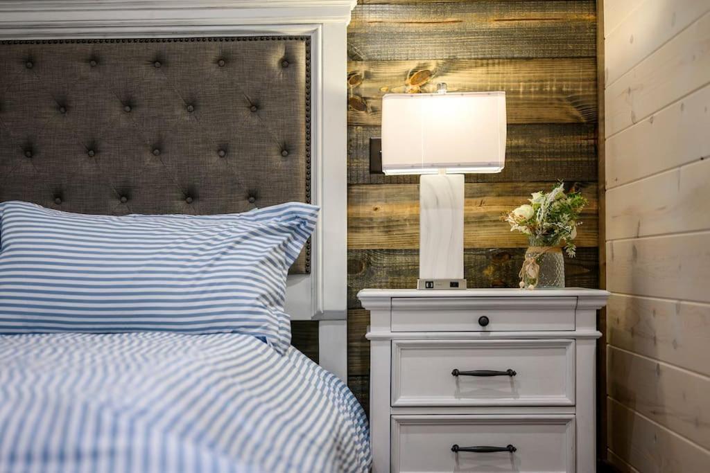 Brand New Luxury 2 Bedroom With Loft And Spa Sleeps 10 Broken Bow Exterior foto